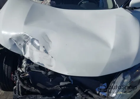 2017 Nissan Rogue S z USA, uszkodzony, nr VIN JN8AT2MT8HW136224